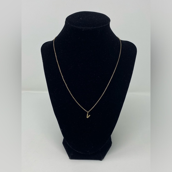 14K Solid Gold V Initial Pendant - Picture 2 of 6